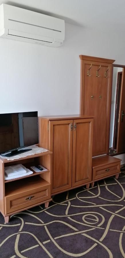 Pension Magnolia Тренчин Екстер'єр фото