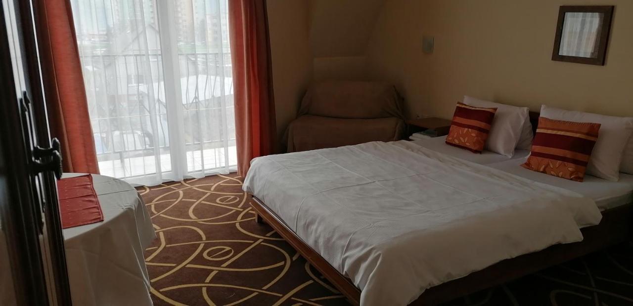 Pension Magnolia Тренчин Екстер'єр фото