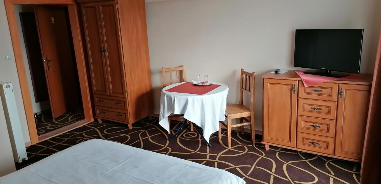 Pension Magnolia Тренчин Екстер'єр фото